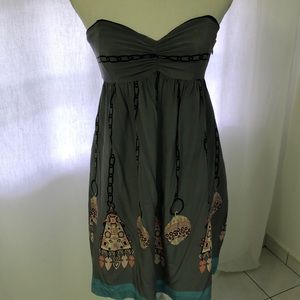 Coreylynncalter- 100% silk strapless dress